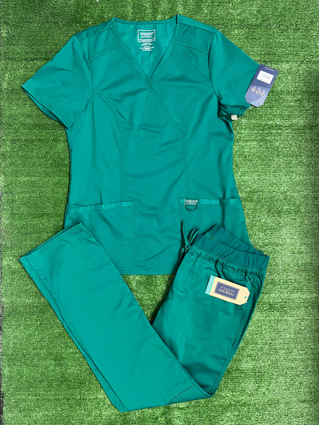 Cherokee - Conjunto Dama Revolution