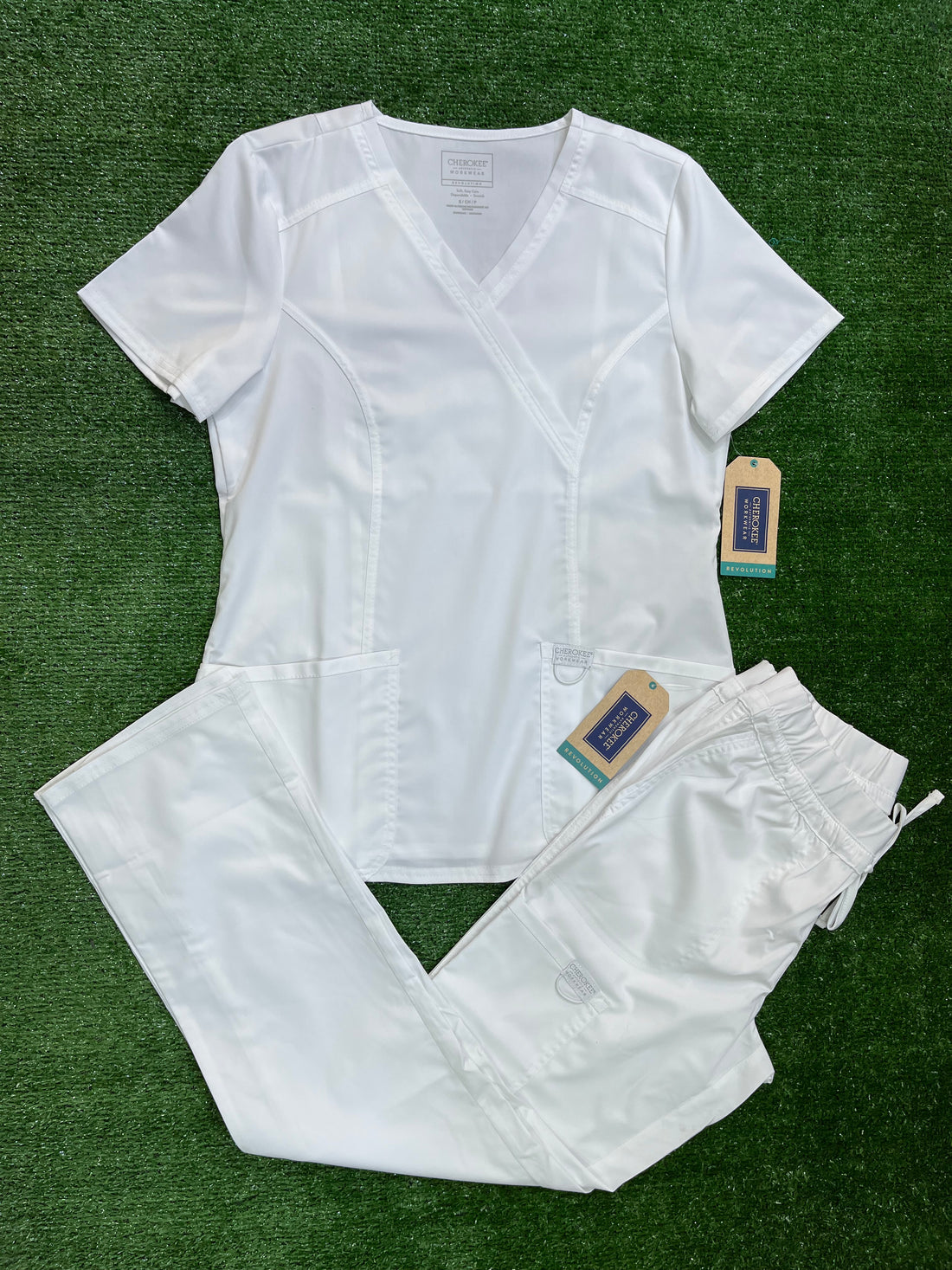 Cherokee - Conjunto Dama Revolution